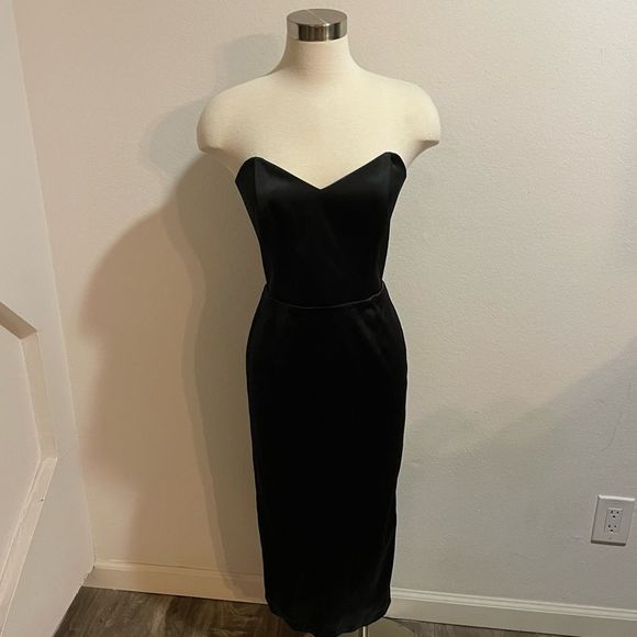 *NWT* Elagia Black Satin Dress - Picture 12 of 12